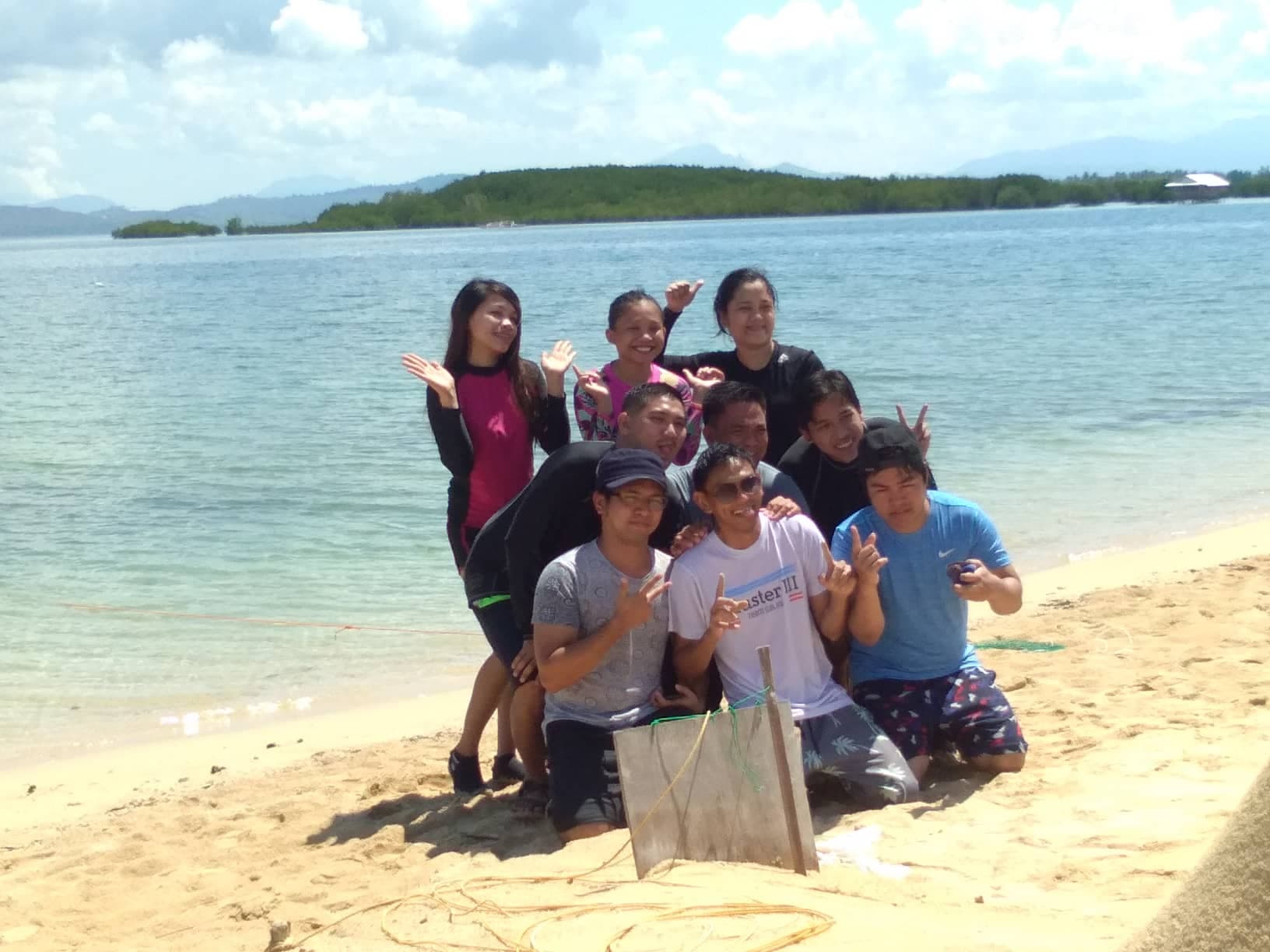 Honda Bay Island Hopping - 4